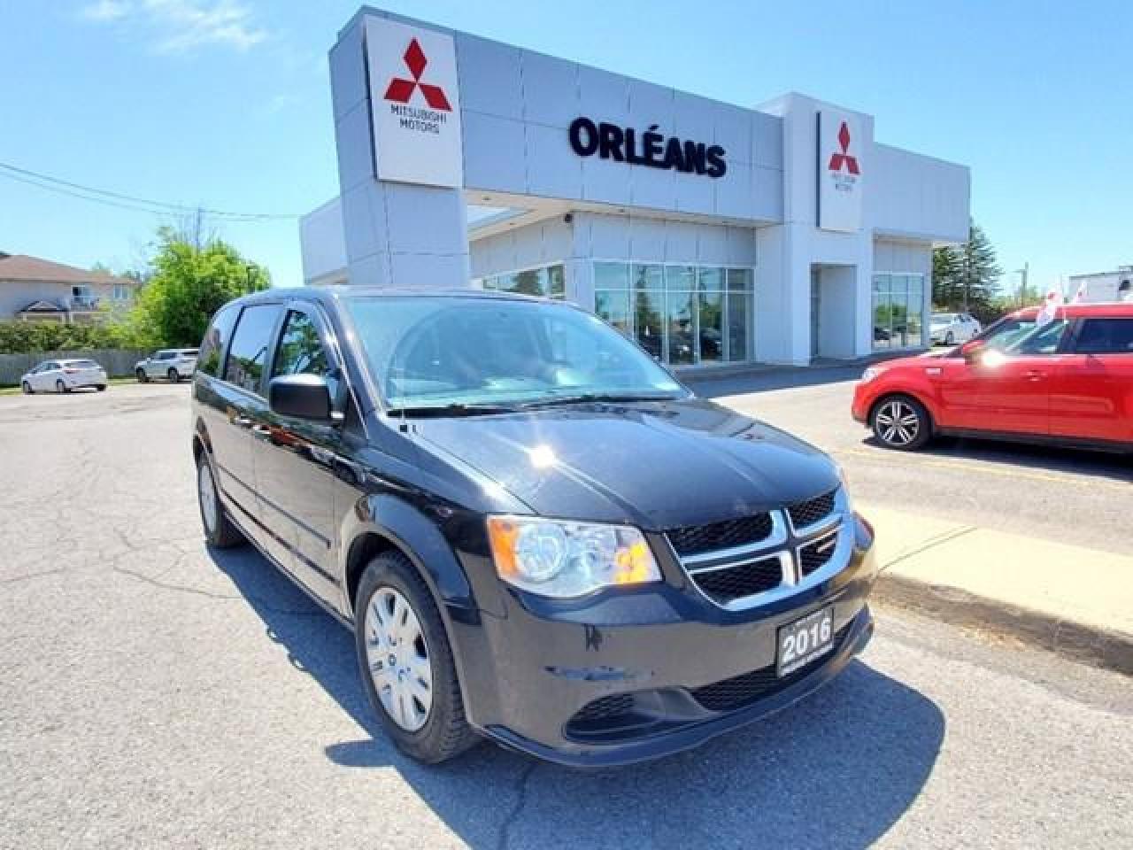 Used 2016 Dodge Grand Caravan 4dr Wgn Canada Value Package for sale in Orléans, ON