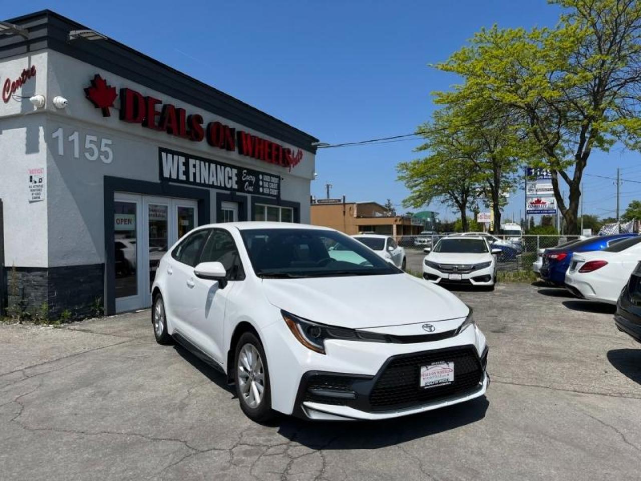 Used 2022 Toyota Corolla SE CVT for sale in Oakville, ON