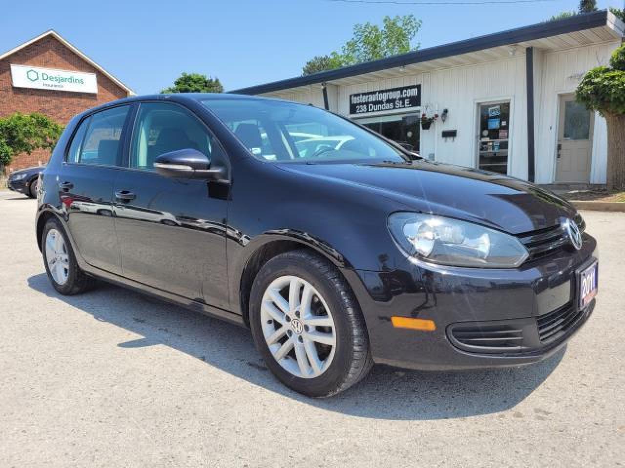 2011 Volkswagen Golf 