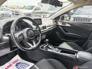 2018 Mazda MAZDA3 GS / AUTO / ALLOY WHEELS / NO ACCIDENTS - Photo #10