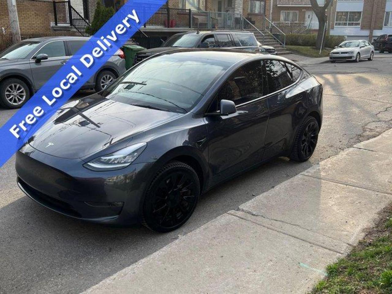 Used 2021 Tesla Model Y Long Range AWD, Leatherette, Nav, Glass Top, 20