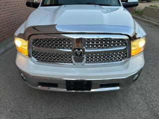 2016 RAM 1500 LARAMIE, 4X4, HEMI GAS. - Photo #4