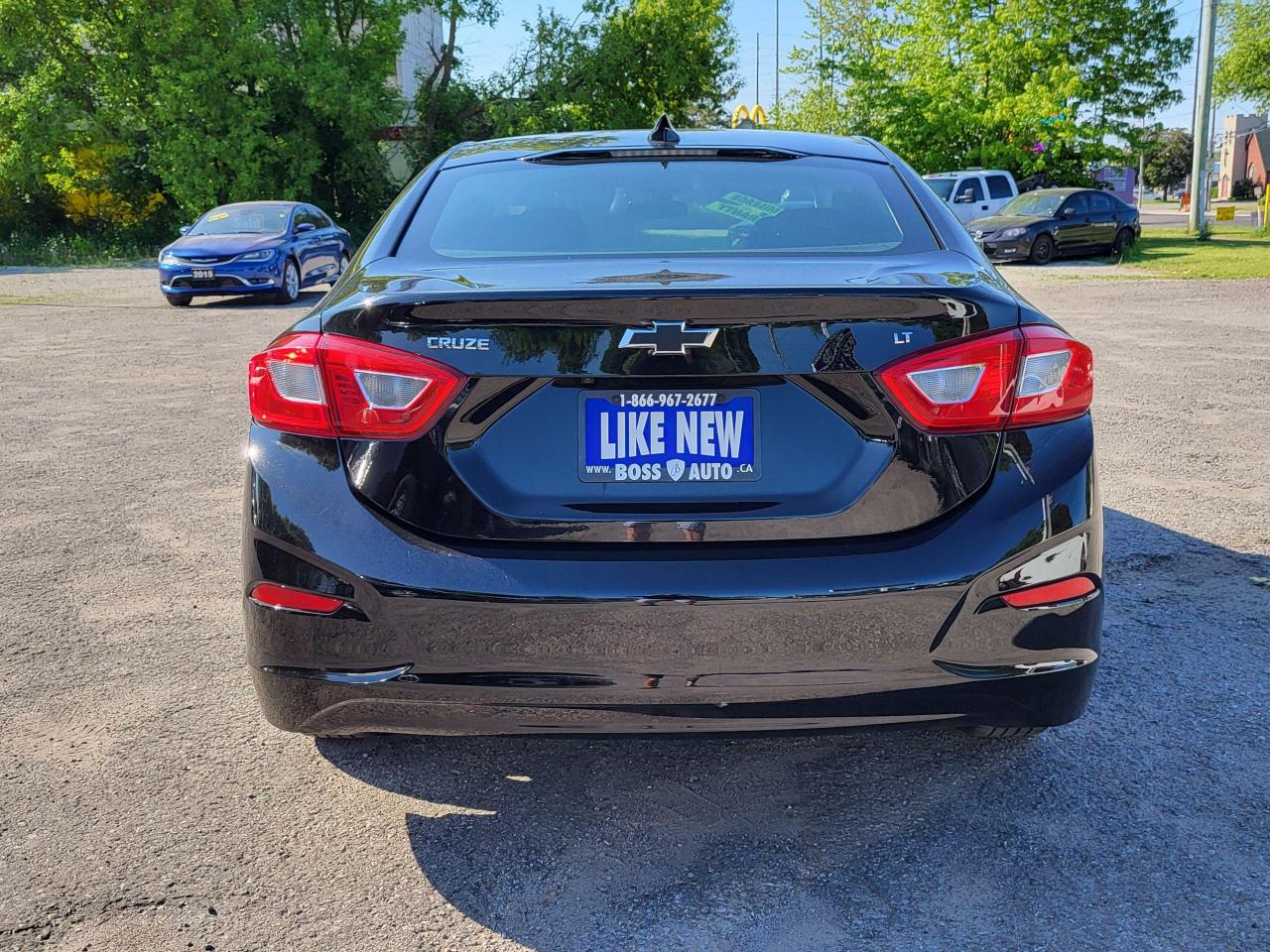 2018 Chevrolet Cruze LT Turbo Photo3