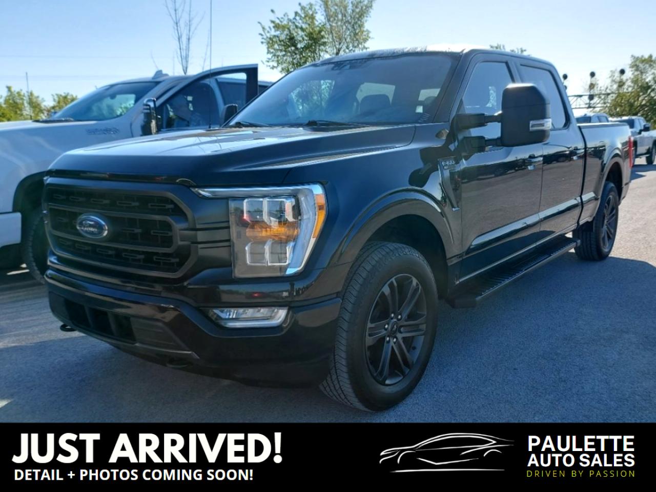 Used 2021 Ford F-150 XLT SuperCrew / Clean CarFax / NAV for sale in Kingston, ON