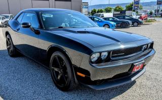 2011 Dodge Challenger SE, ONLY 68520 KMS - Photo #3