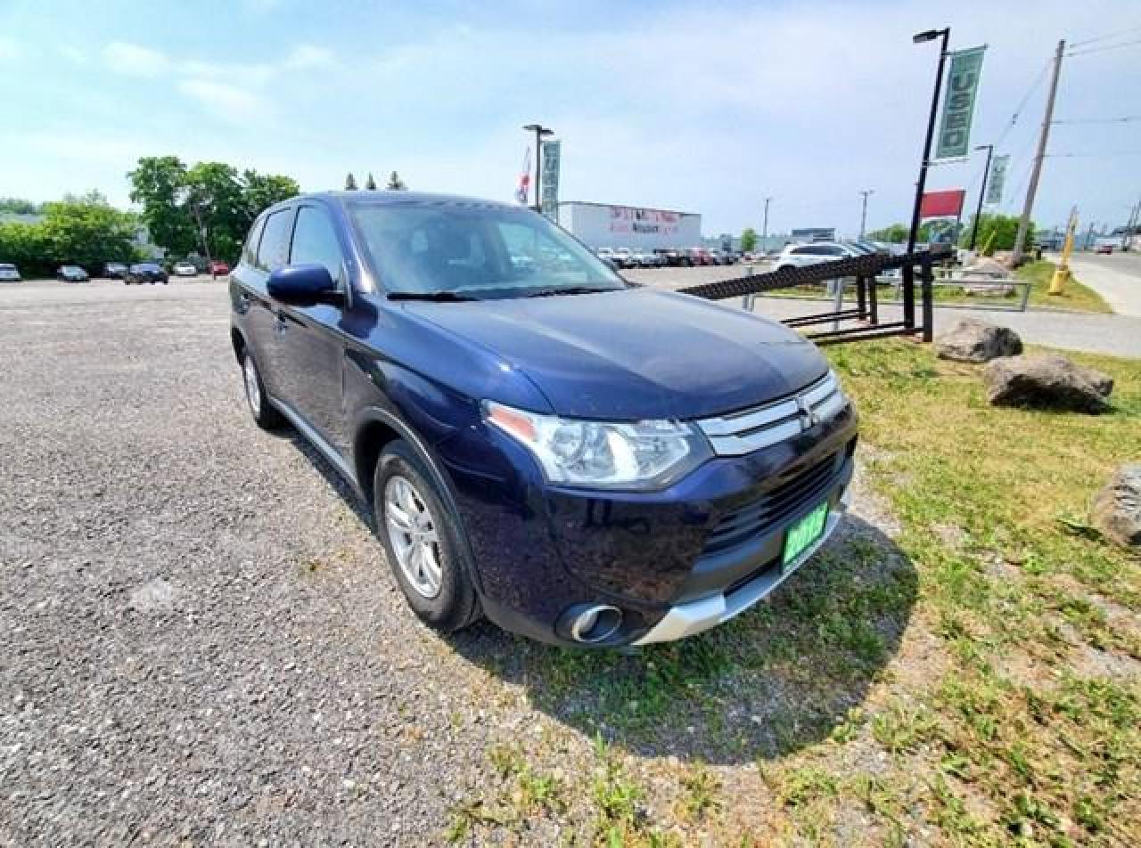 Used 2015 Mitsubishi Outlander 4WD 4dr ES for sale in Orléans, ON