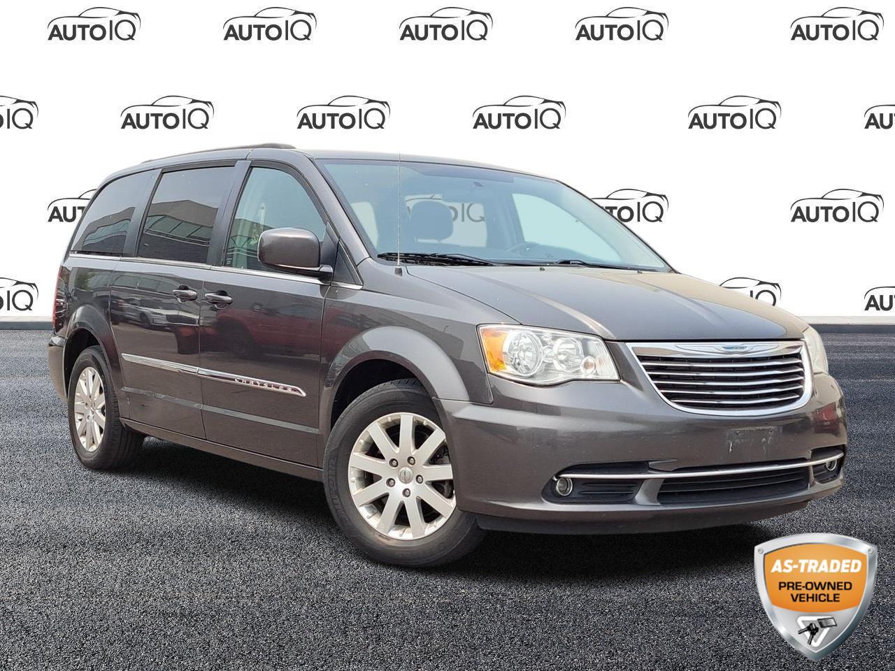 Used 2015 Chrysler Town & Country Touring AS TRADED for sale in Hamilton, ON