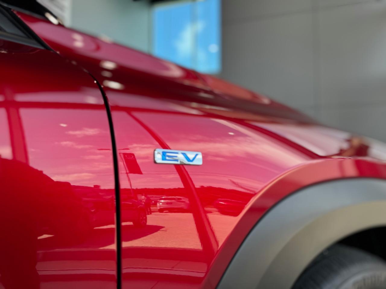 2023 Mazda MX-3 0 EV GT Photo