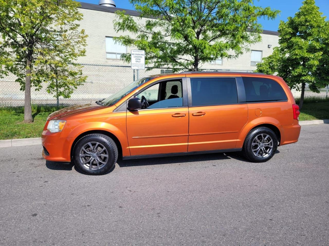 Used 2011 Dodge Grand Caravan Stow 'N go, SXT, 7 Passenger, Low KM, DVD, Automat for sale in Toronto, ON