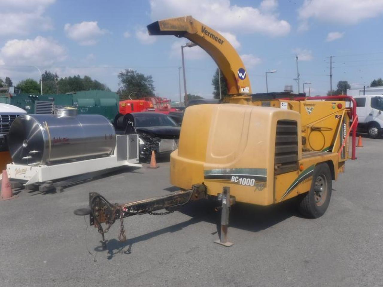Used 2008 VERMEER BC1000XL Wood Chipper Diesel for sale in Burnaby, BC
