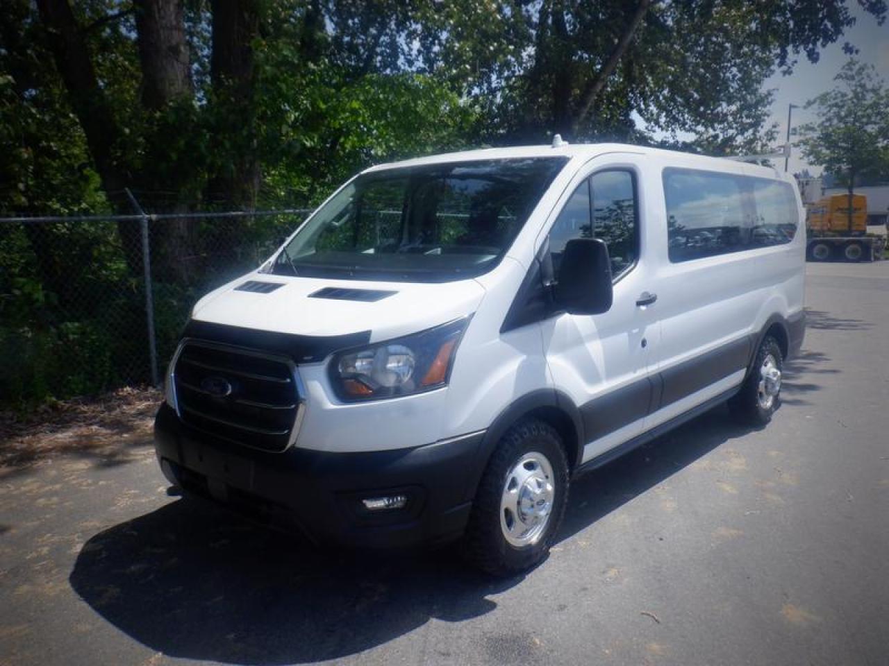 Used 2020 Ford Transit 150 Wagon Low Roof XL 8 Passenger Van 130-inch WheelBase All Wheel Drive for sale in Burnaby, BC