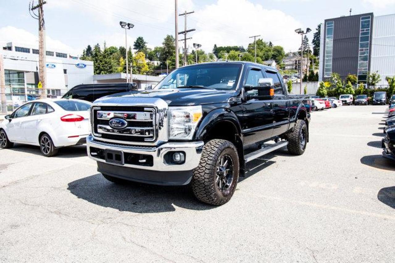 Used 2016 Ford F-350 Super Duty SRW Lariat 4x4 Crew Cab 156wb FX4 Ultimate Pkg for sale in New Westminster, BC