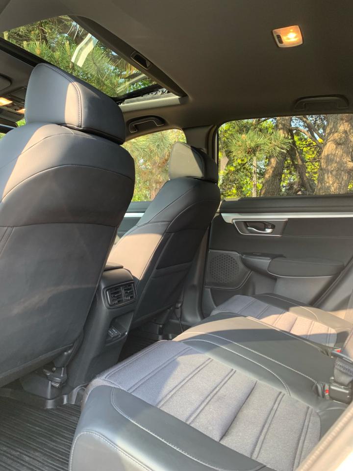 2022 Honda CR-V SPORT-ONLY 20,238KMS!! 1 LOCAL OWNER! NO CLAIMS!! - Photo #6