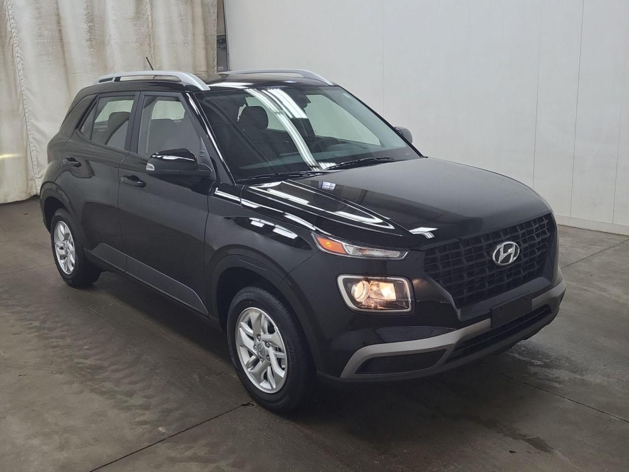 2023 Hyundai Venue PREFERRED - Photo #1