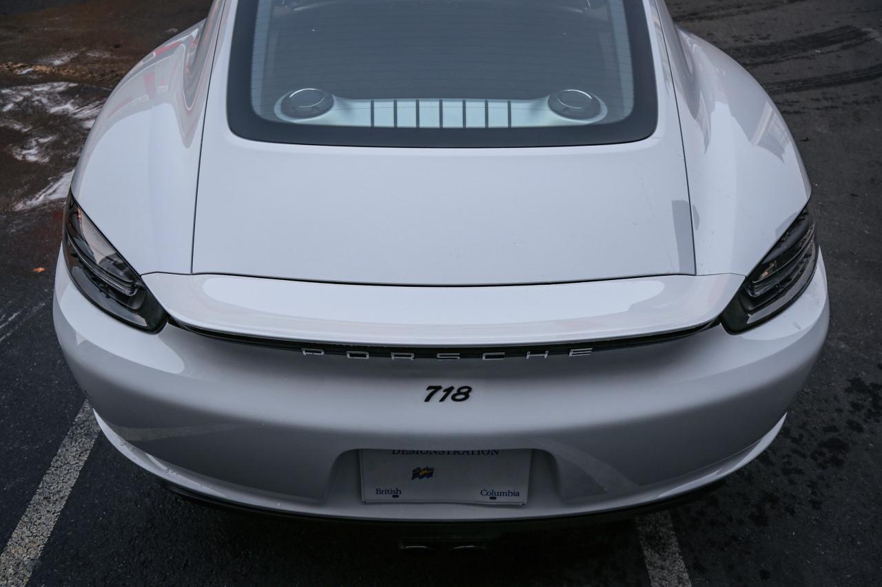 2018 Porsche 718 Cayman Coupe - Photo #3
