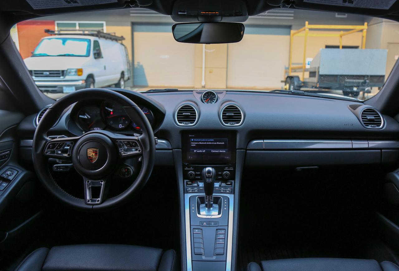 2018 Porsche 718 Cayman Coupe - Photo #6