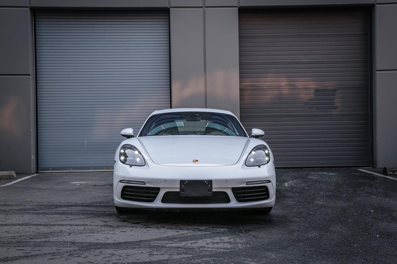2018 Porsche 718 Cayman Coupe - Photo #1