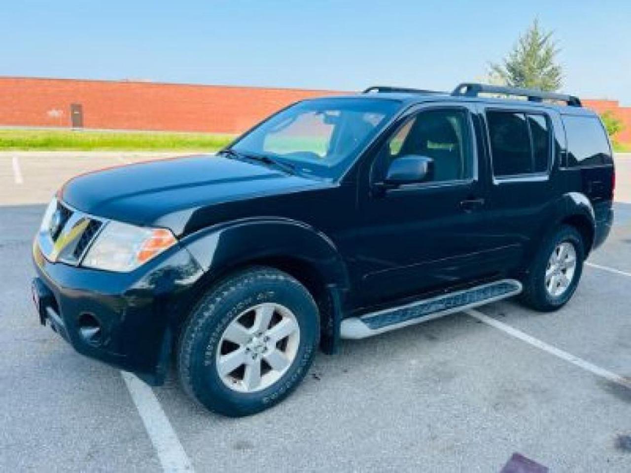 Used 2010 Nissan Pathfinder 4WD 4dr V6 for sale in Mississauga, ON