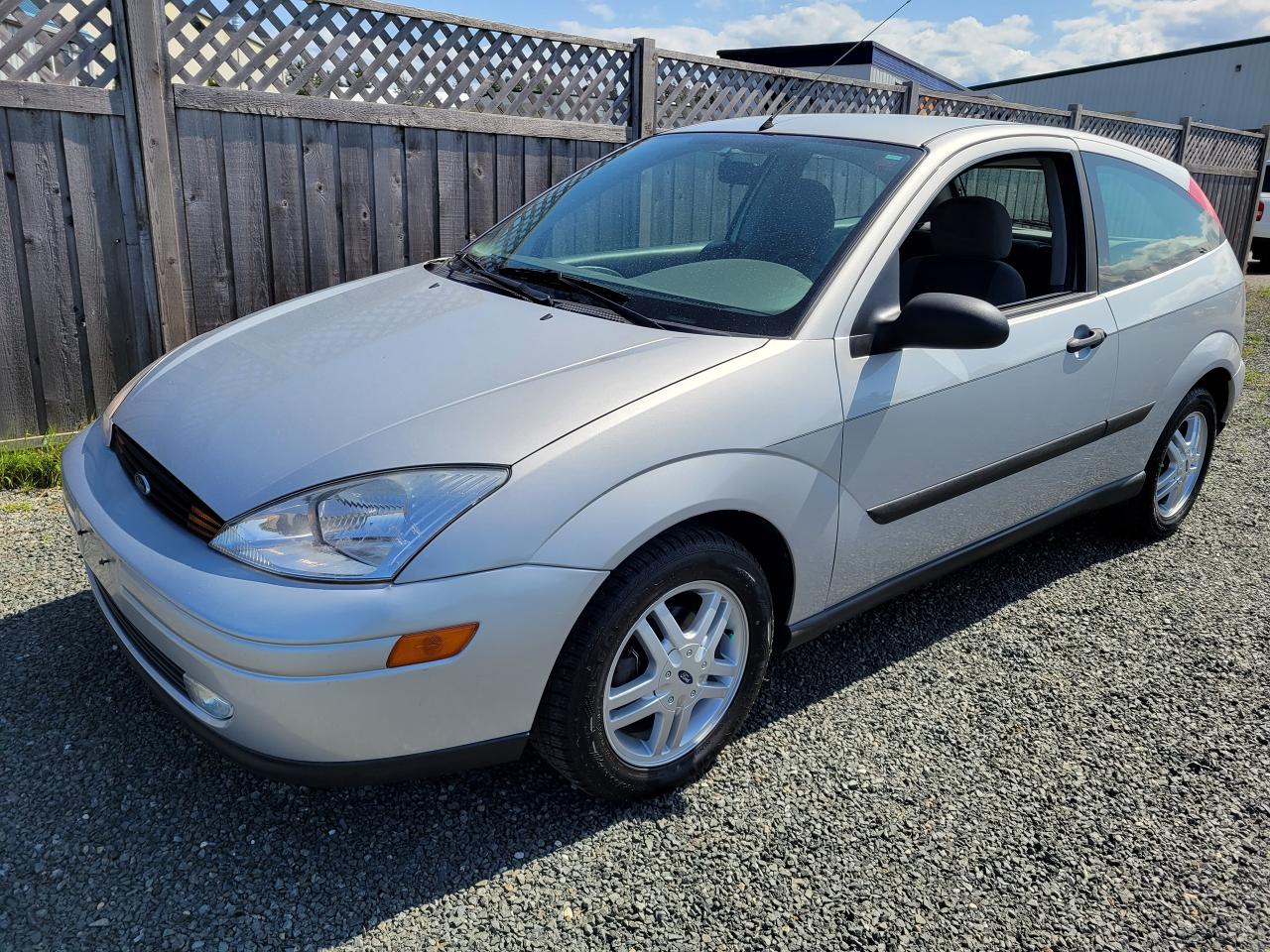 2000 Ford Focus 