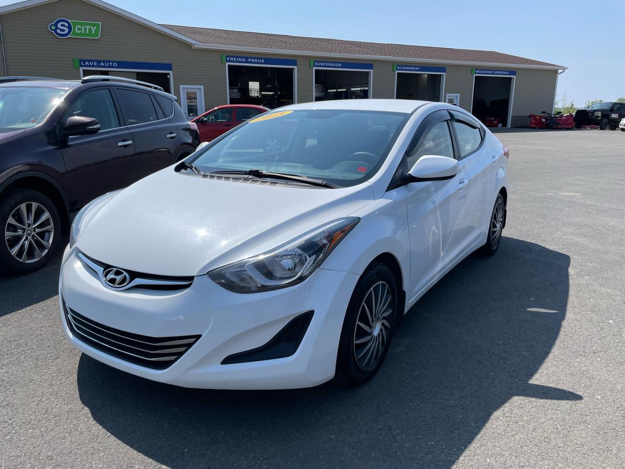 Used 2015 Hyundai Elantra GL for sale in Caraquet, NB