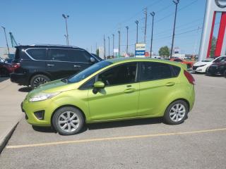 Used 2013 Ford Fiesta 5dr HB SE for sale in Oshawa, ON