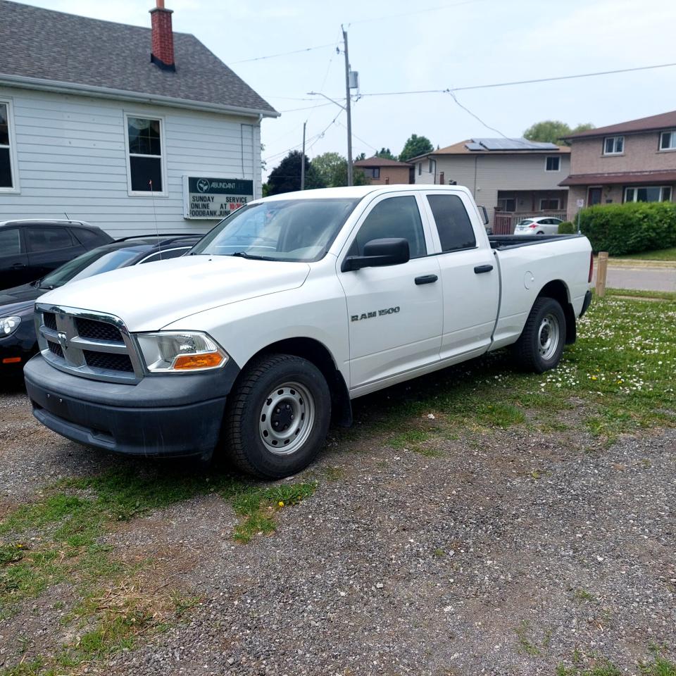 2011 RAM 1500 ST - Photo #1