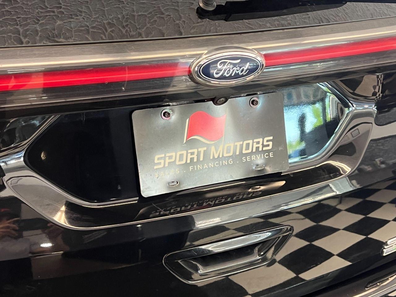 2018 Ford Edge SEL+PanoRoof+New Tires & Brakes+GPS++CLEAN CARFAX - Photo #40