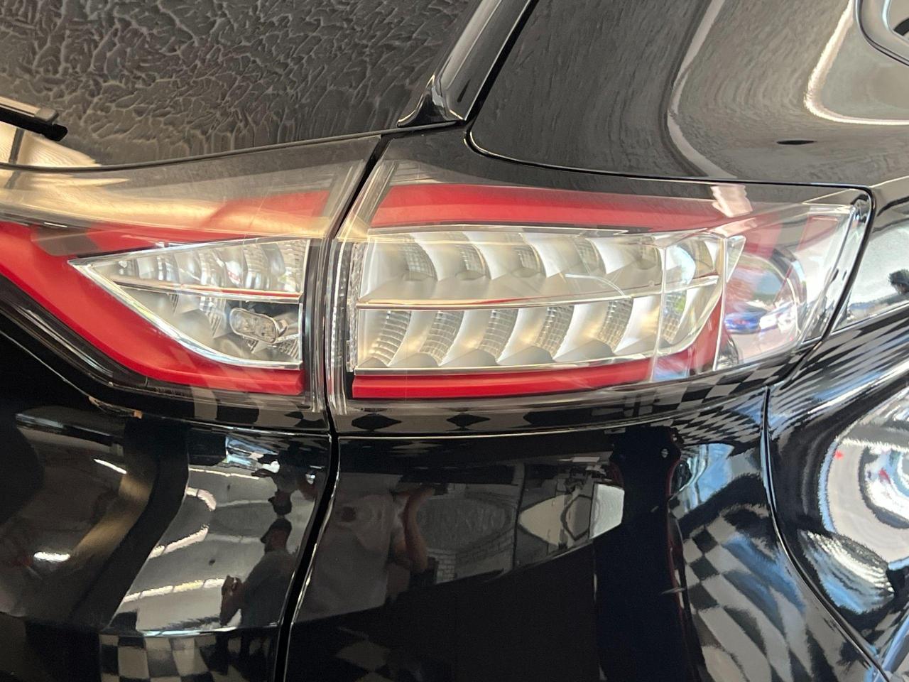 2018 Ford Edge SEL+PanoRoof+New Tires & Brakes+GPS++CLEAN CARFAX Photo84