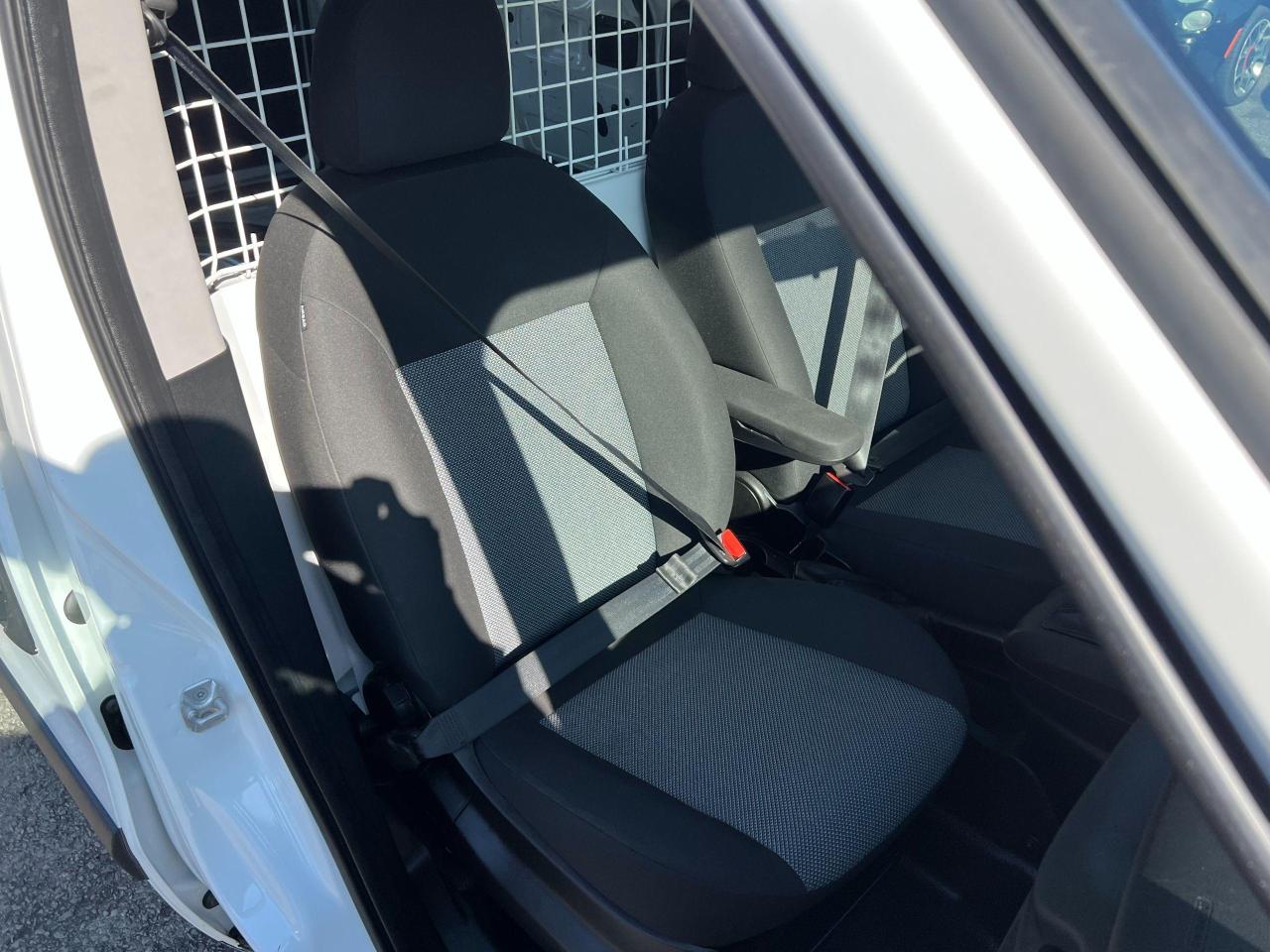 2017 RAM ProMaster ST+New Tires+A/C+AUX & USB Input - Photo #17