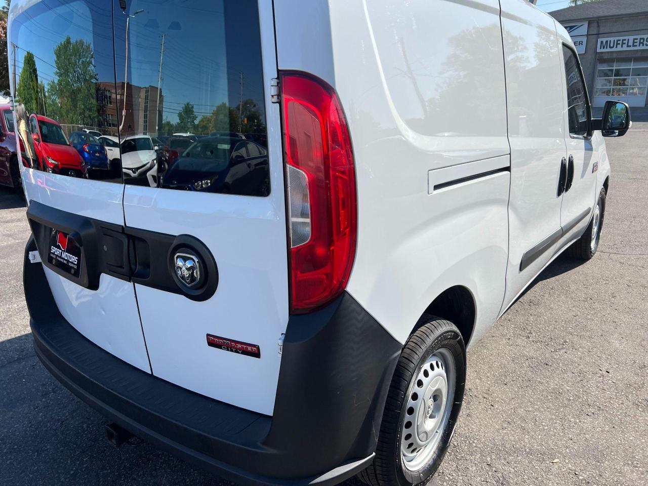 2017 RAM ProMaster ST+New Tires+A/C+AUX & USB Input - Photo #31