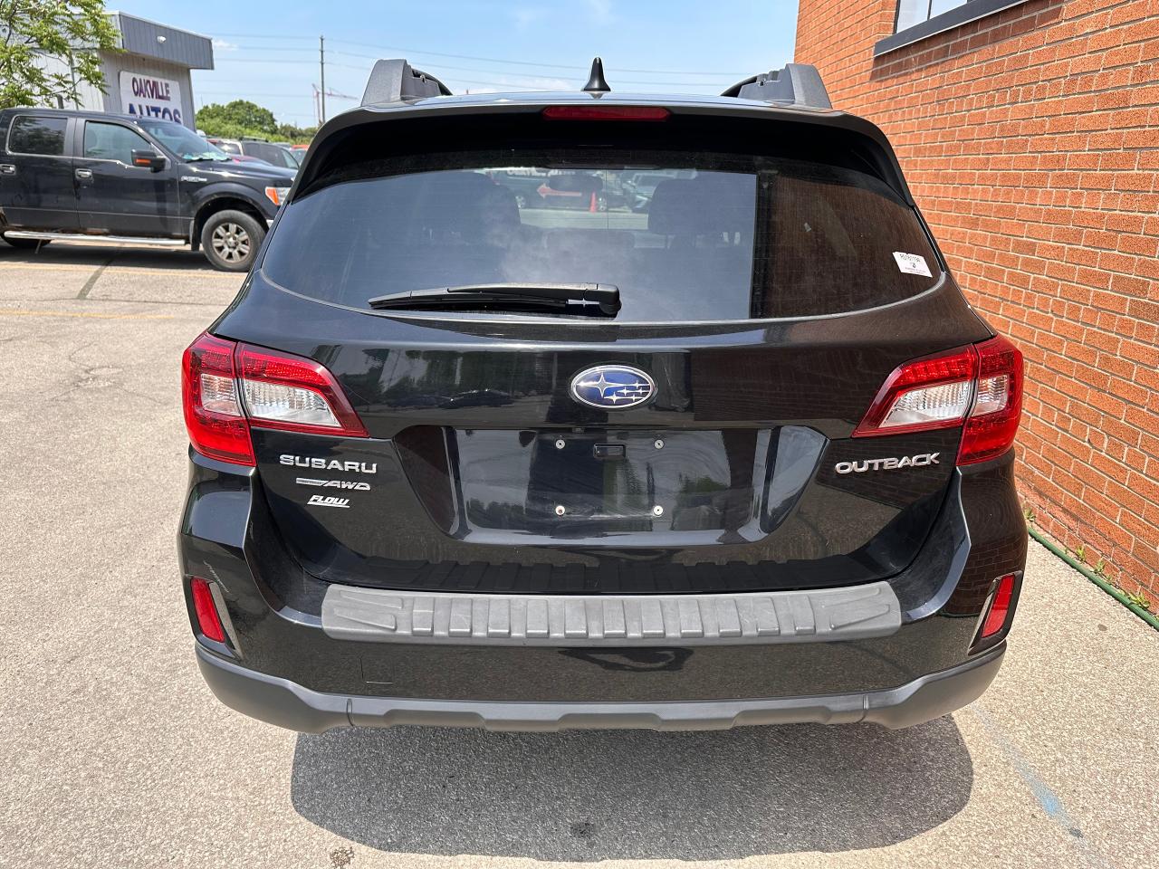 2016 Subaru Outback  - Photo #7