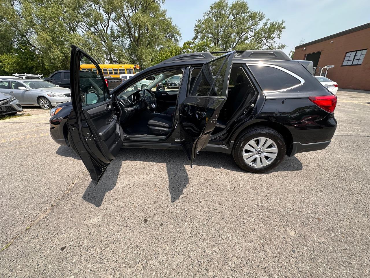 2016 Subaru Outback  - Photo #17