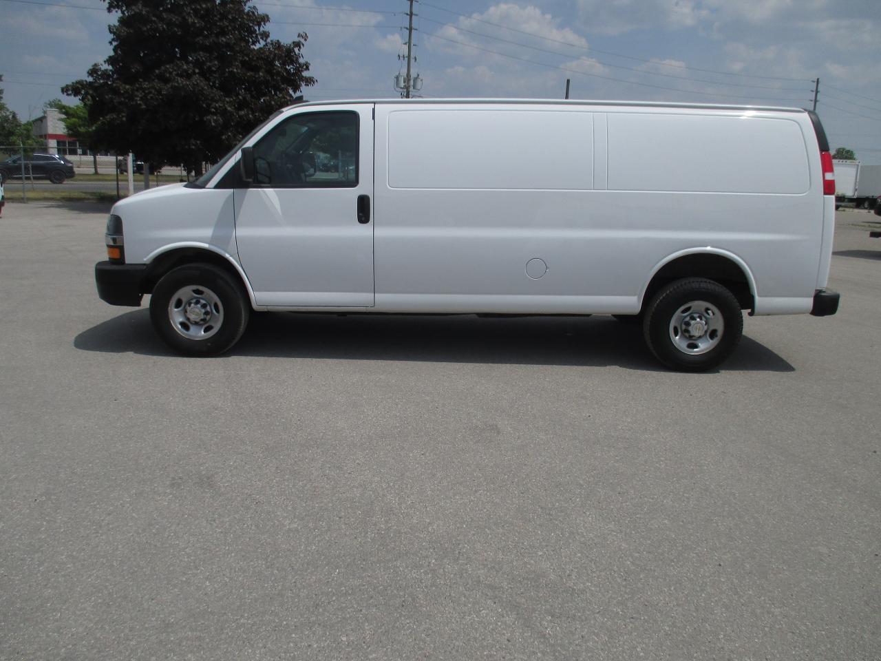 2021 Chevrolet Express 2500 2500 155 INCH W/BASE CARGO VAN - Photo #1