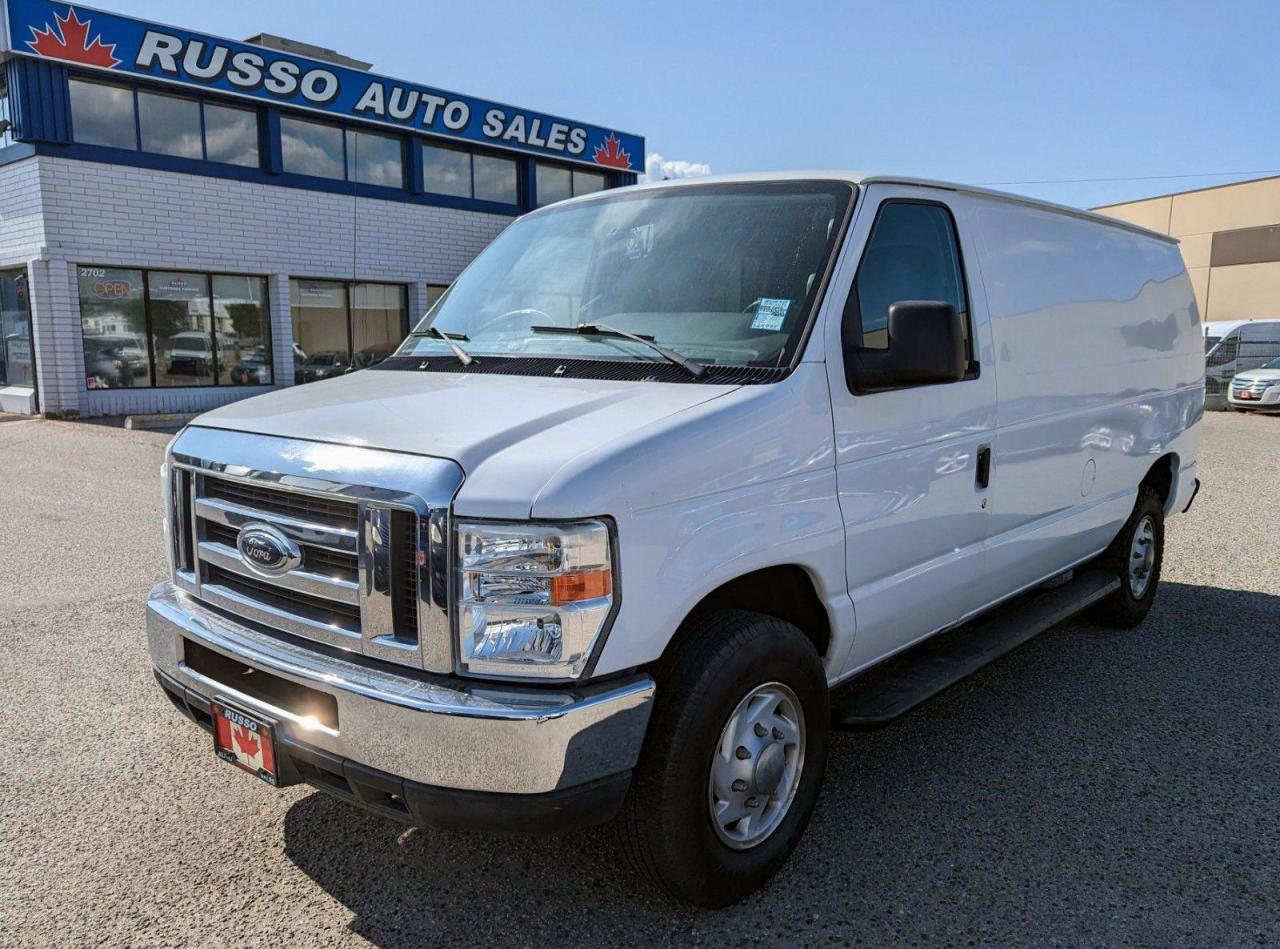 2009 Ford Econoline Low Km E-250 Service Van
