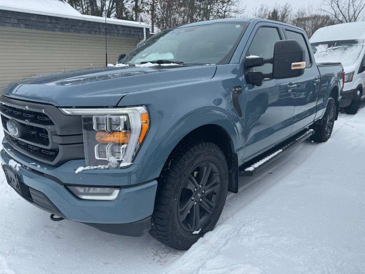 Used 2023 Ford F-150 XLT for sale in Pembroke, ON