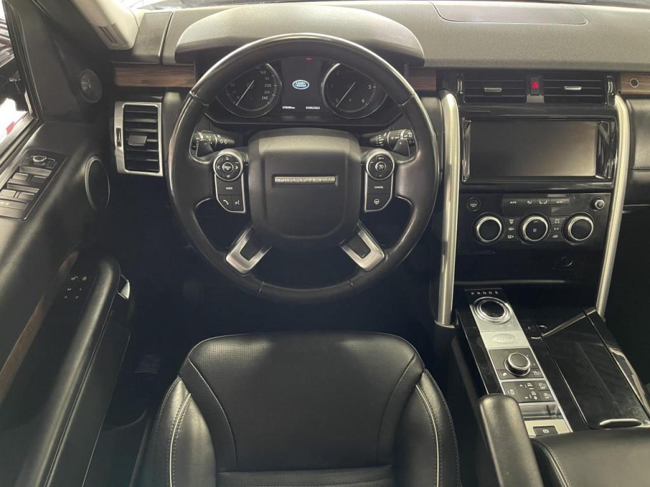 2017 Land Rover Discovery 4WD **Td6 HSE LUXURY**7 PASS/DIESEL/MERIDIAN/PANO/360 CAM !! Photo2