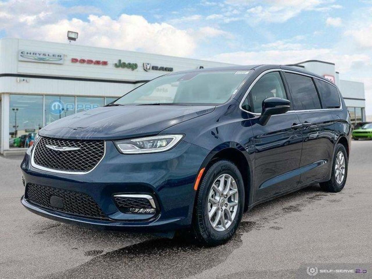 New 2023 Chrysler Pacifica Touring L for sale in Saskatoon, SK