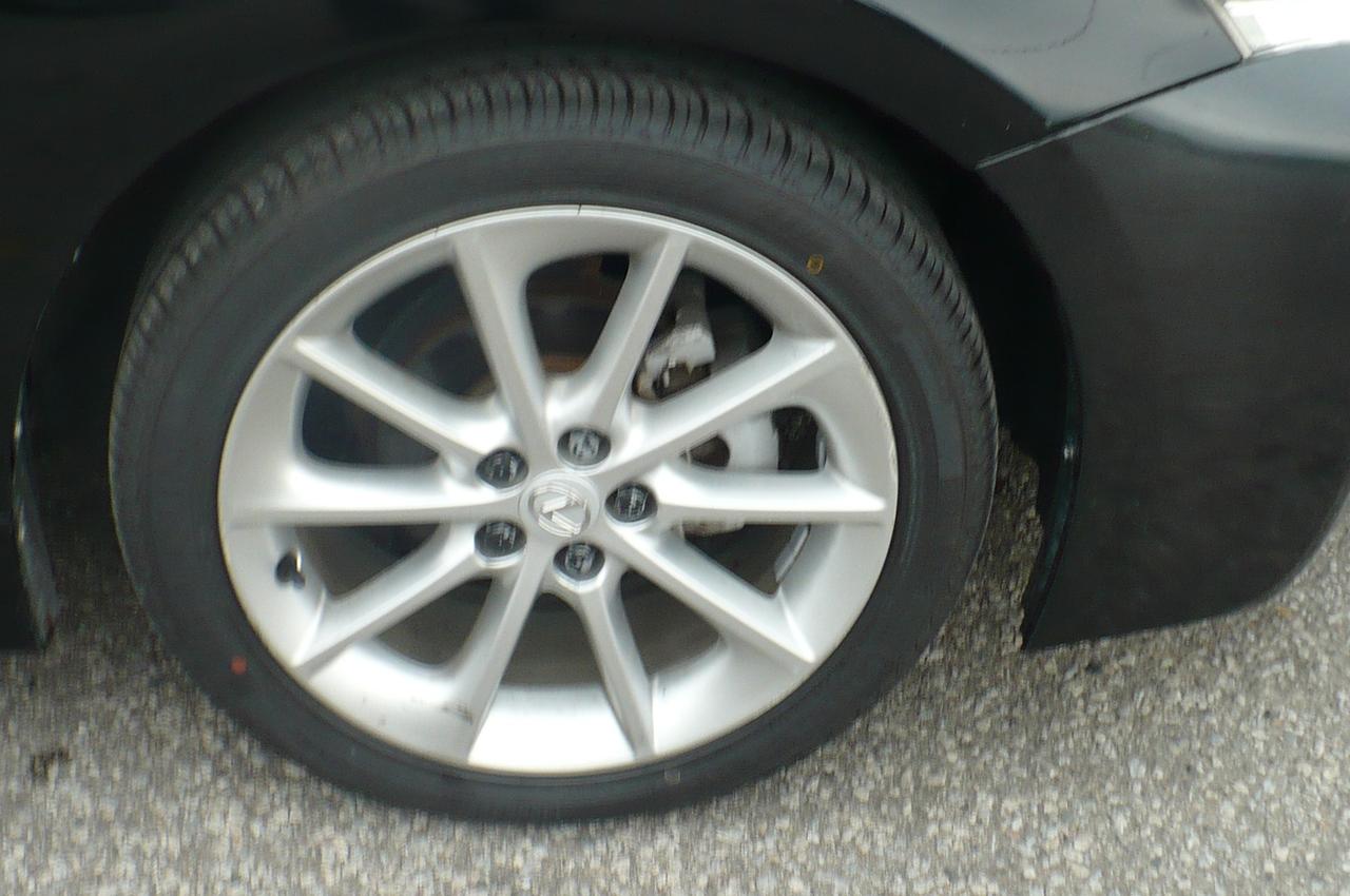 2011 Lexus CT 200h FWD 4dr Hybrid Photo