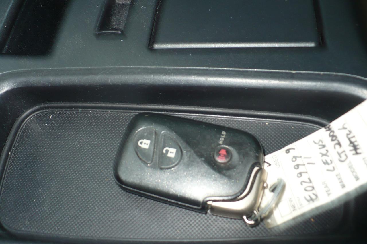 2011 Lexus CT 200h FWD 4dr Hybrid Photo