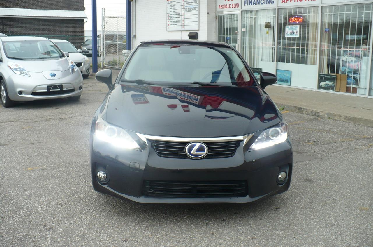 2011 Lexus CT 200h FWD 4dr Hybrid Photo