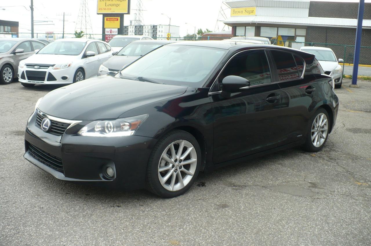 2011 Lexus CT 200h FWD 4dr Hybrid Photo