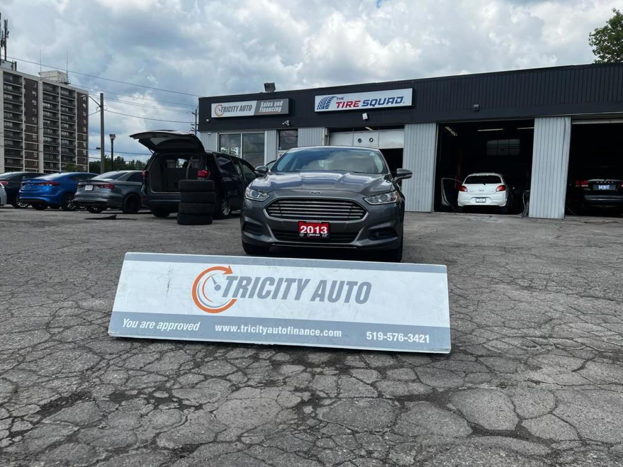 Used 2013 Ford Fusion SE for sale in Waterloo, ON