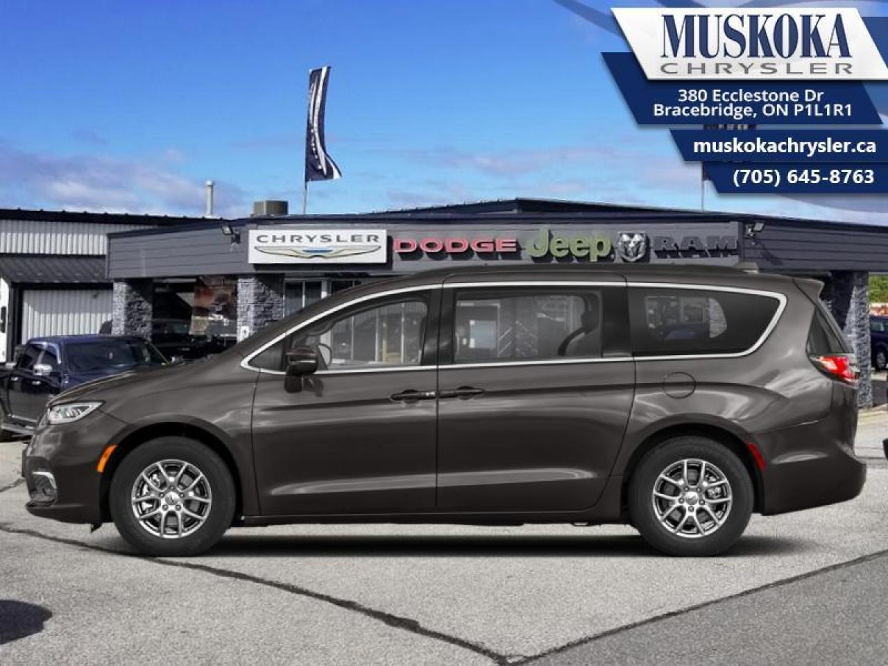 New 2023 Chrysler Pacifica TOURING L AWD for sale in Bracebridge, ON