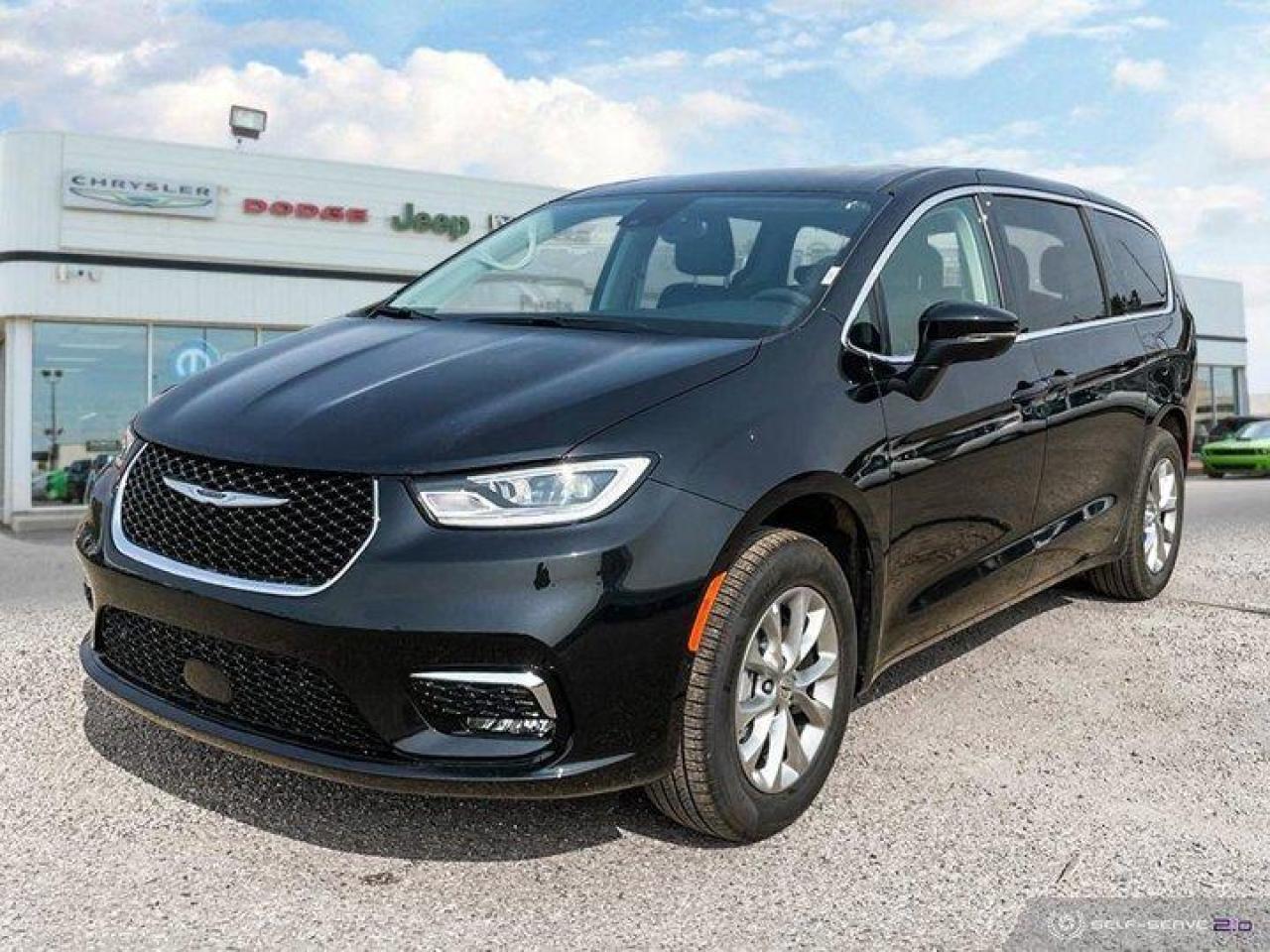 New 2023 Chrysler Pacifica Touring L for sale in Saskatoon, SK