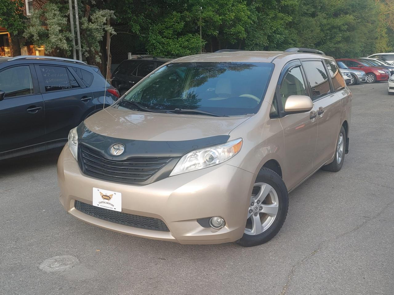 Used 2011 Toyota Sienna 5dr V6 7-Pass FWD for sale in Mississauga, ON