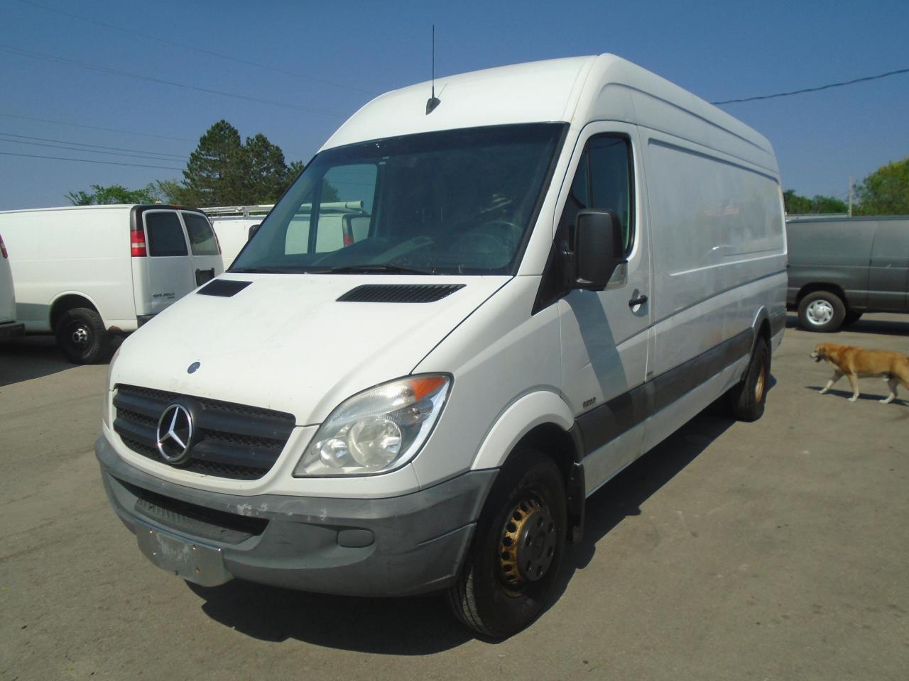 Used 2012 Mercedes-Benz 3500 High roof dual wheels for sale in Fenwick, ON