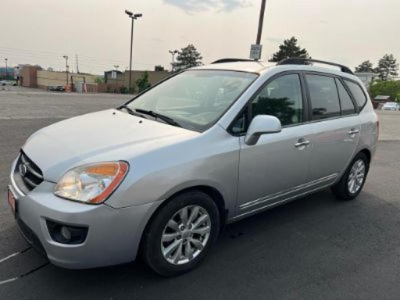 Used 2010 Kia Rondo 4dr Wgn I4 EX for sale in Mississauga, ON