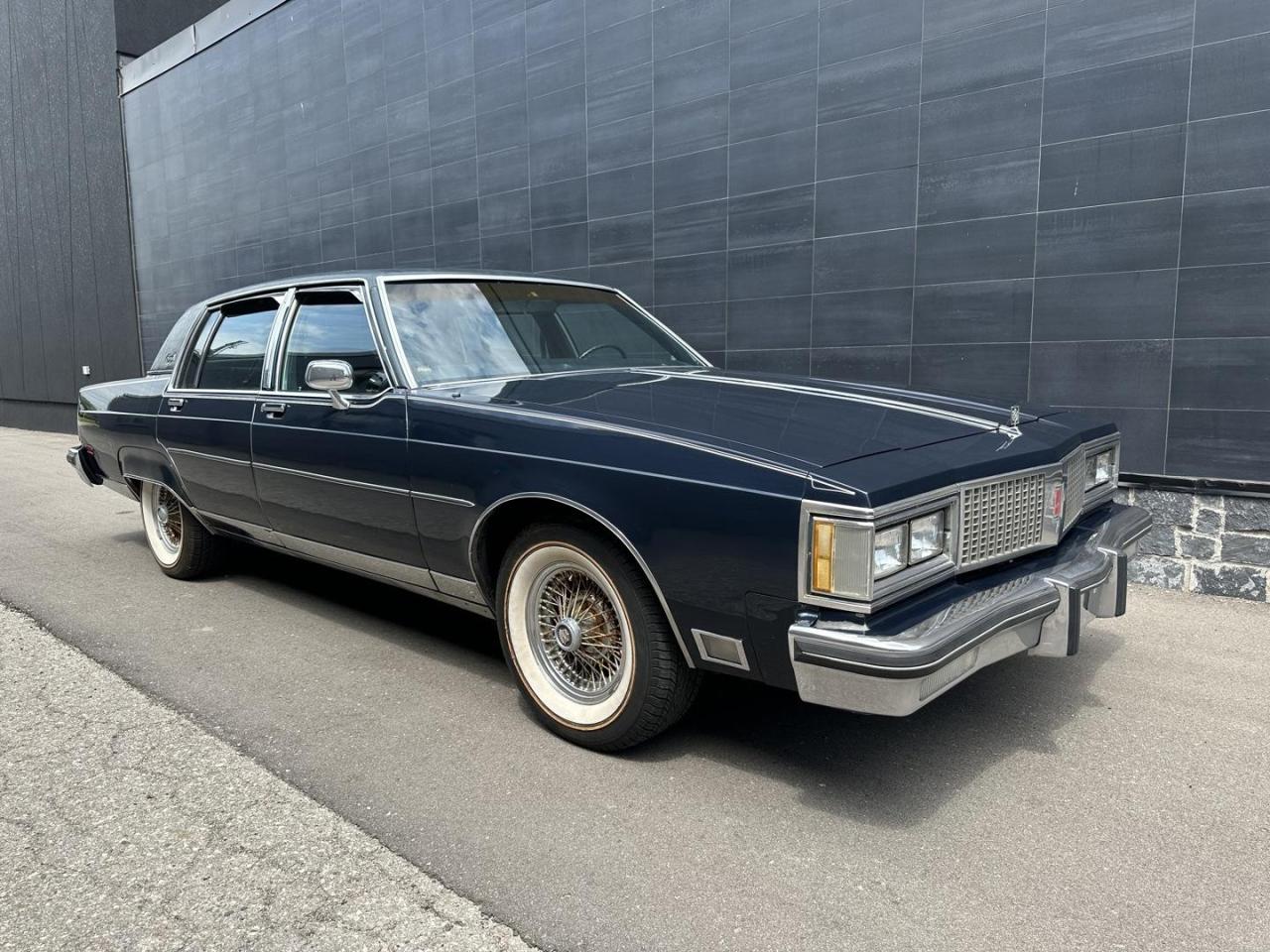 1982 Oldsmobile Ninety Eight 