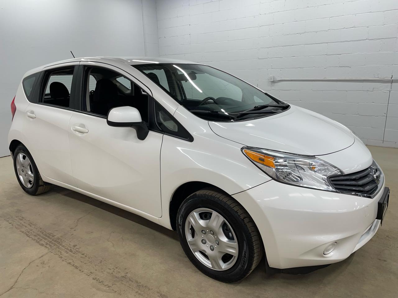Used 2014 Nissan Versa Note SV for sale in Guelph, ON