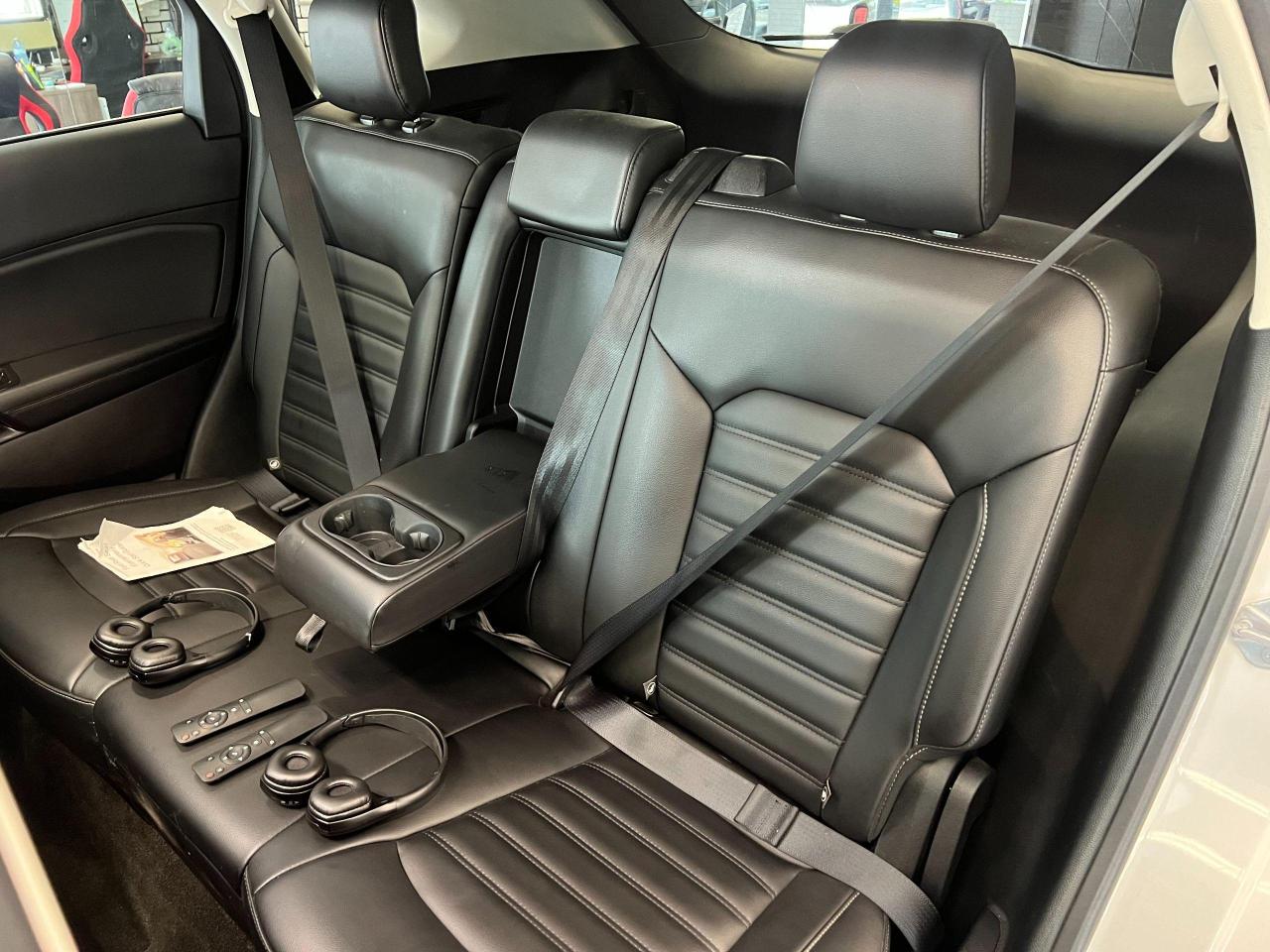 2019 Ford Edge SEL AWD+New Tires+Assist PKG+Rear DVDs+CLEANCARFAX - Photo #31